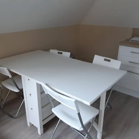 Elbeuf F2 Sweet Home Combles Netflix Wifi Buitenkant foto